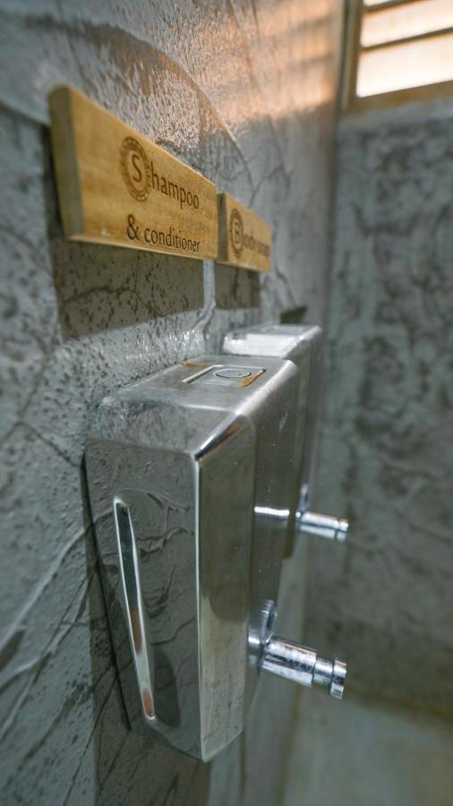 Serenity Hotel Эль-Нидо Экстерьер фото